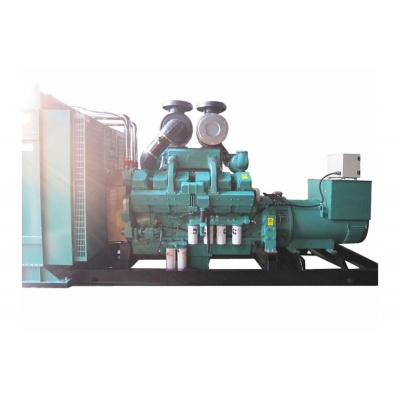 重庆康明斯700KW柴油发电机组